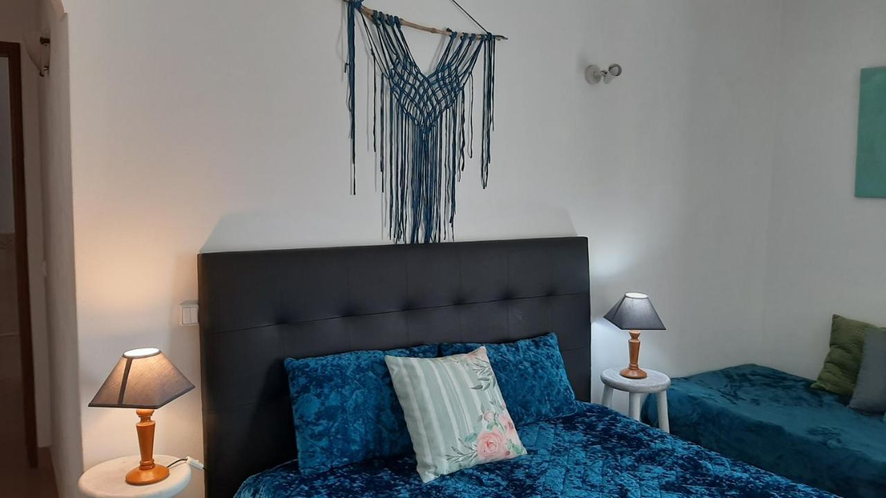 Sagres Sunny Room With Private Bathroom 300M From The Beach Exterior photo