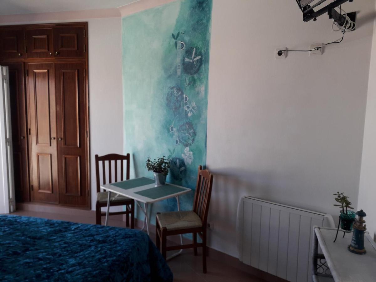 Sagres Sunny Room With Private Bathroom 300M From The Beach Exterior photo