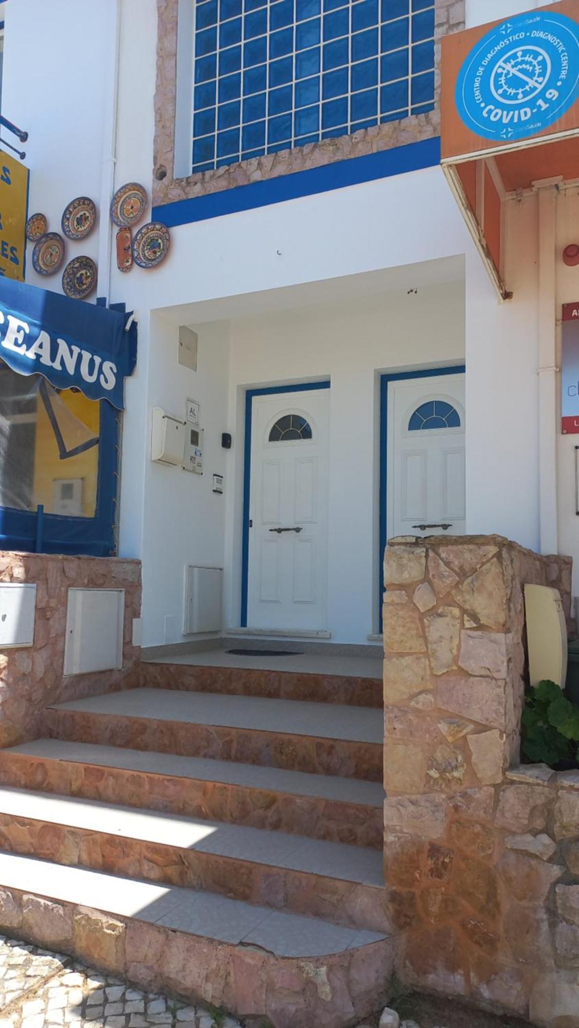 Sagres Sunny Room With Private Bathroom 300M From The Beach Exterior photo