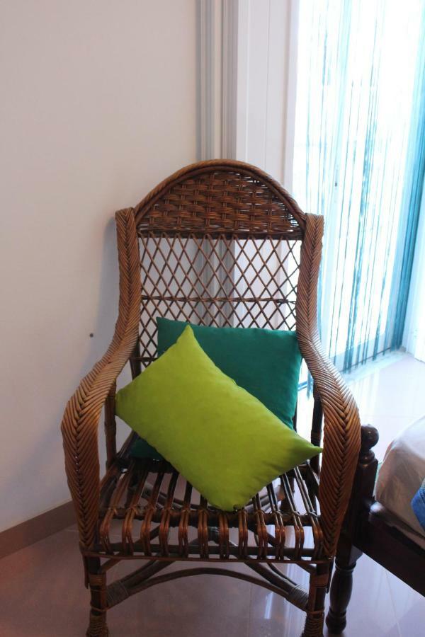 Sagres Sunny Room With Private Bathroom 300M From The Beach Exterior photo