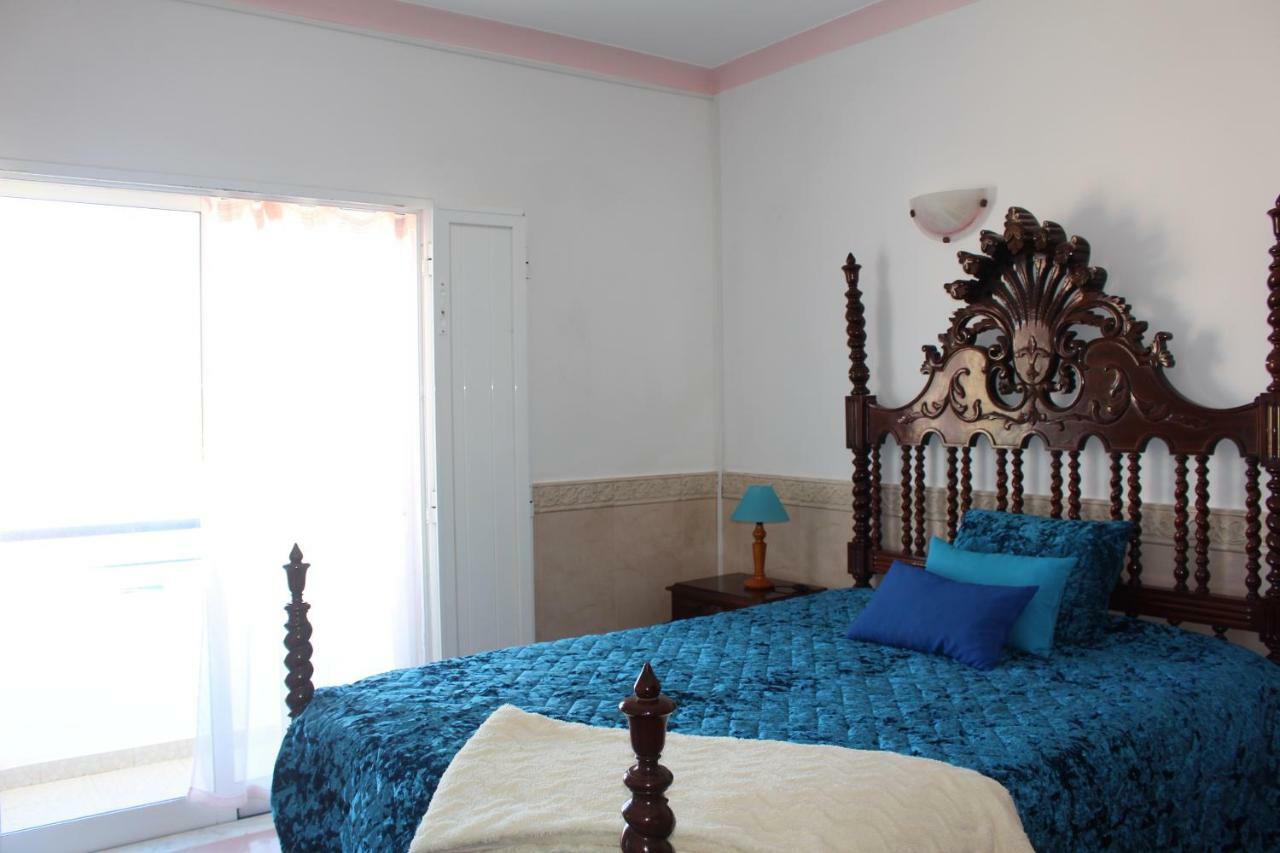 Sagres Sunny Room With Private Bathroom 300M From The Beach Exterior photo